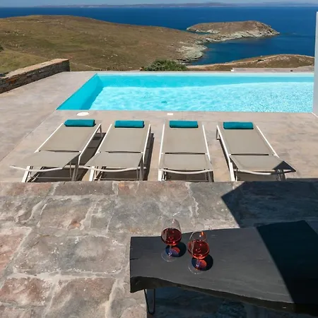 Holiday home Meli Otzias